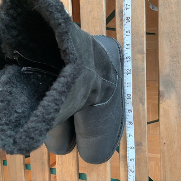 Emu Australia Latrobe Women's Black
Winter Boots Size 7 Leather Upper. - Picture 11 of 16
